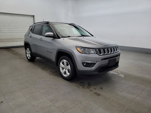 Used 2020 Jeep Compass Latitude image 13