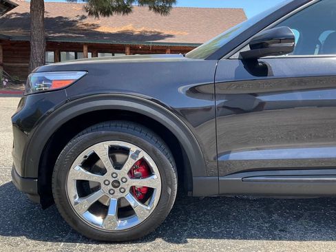Used 2022 Ford Explorer ST w/ Equipment Group 401A AWD/4WD image 9