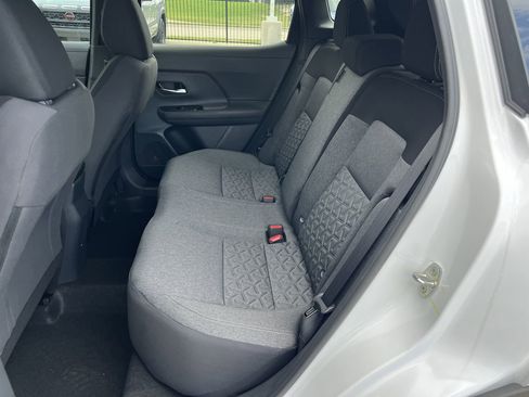 New 2026 Nissan Kicks SV FWD image 14