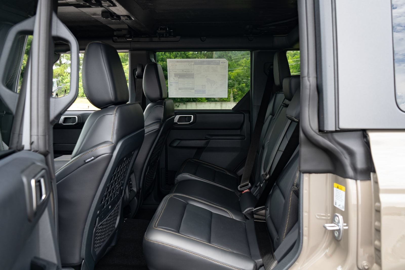 New 2026 Ford Bronco Badlands AWD/4WD image 31