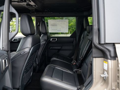 New 2026 Ford Bronco Badlands AWD/4WD image 31