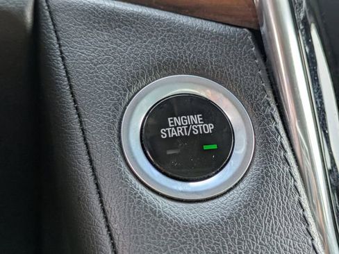 Used 2015 Cadillac Escalade ESV Premium AWD/4WD image 33