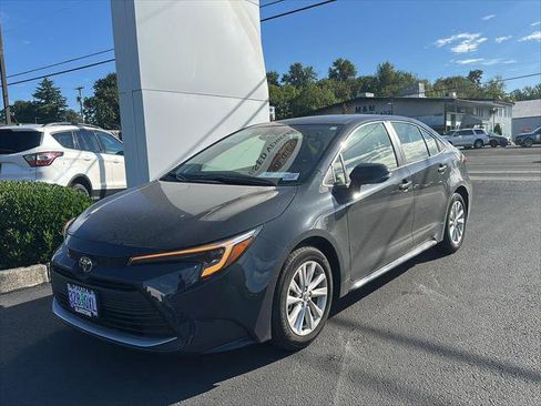 Certified 2026 Toyota Corolla XLE FWD image 6