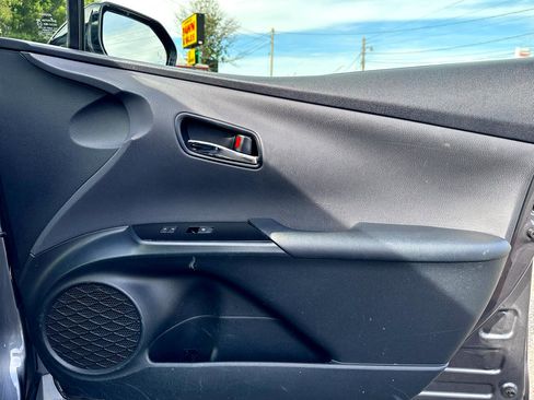 Used 2018 Toyota Prius Two image 28