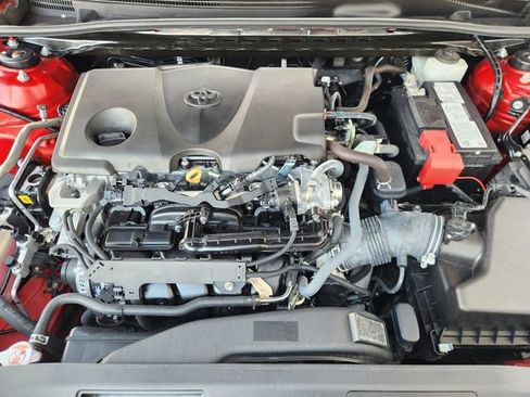 Used 2023 Toyota Camry LE image 29