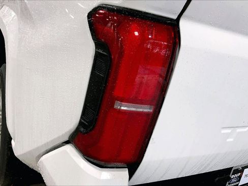 Used 2024 Toyota Tacoma SR5 image 27