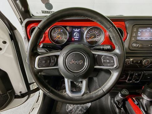 Used 2020 Jeep Gladiator Sport w/ Quick Order Package 24S AWD/4WD image 11