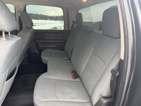 Used 2014 RAM 1500 Express w/ Black Ram 1500 Express Group image 33