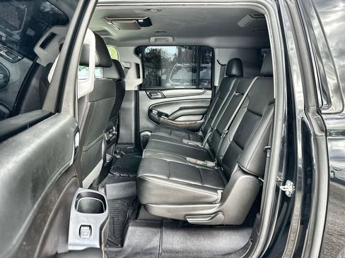 Certified 2018 Chevrolet Suburban LT w/ RST Edition image 24