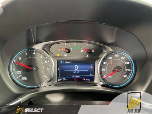 Used 2024 Chevrolet Equinox LT FWD image 19