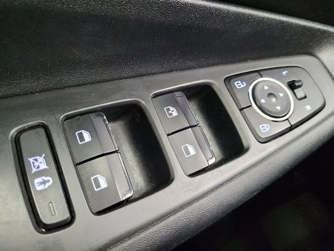 Used 2019 Hyundai Santa Fe SE AWD/4WD image 27