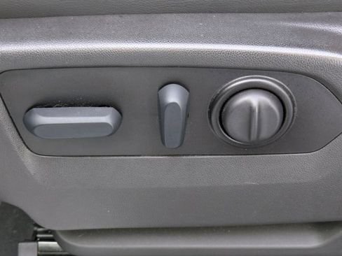 Used 2022 Chevrolet Silverado 3500 High Country image 17