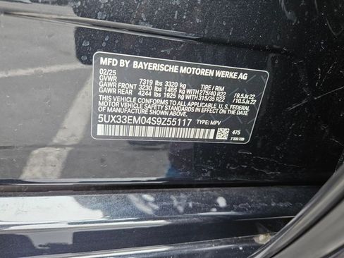 Certified 2025 BMW X7 M60i image 25