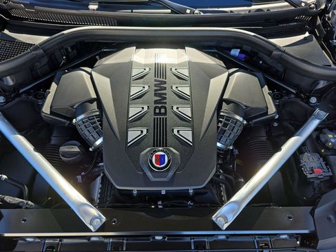 Used 2026 BMW ALPINA XB7 AWD/4WD image 36