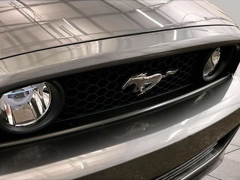 Used 2014 Ford Mustang GT Premium w/ Comfort Package RWD image 30