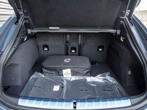 Used 2025 Porsche Taycan 4 Cross Turismo image 74