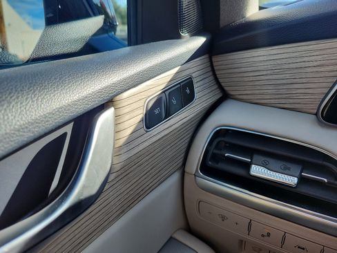 Used 2022 Hyundai Palisade Limited FWD image 31
