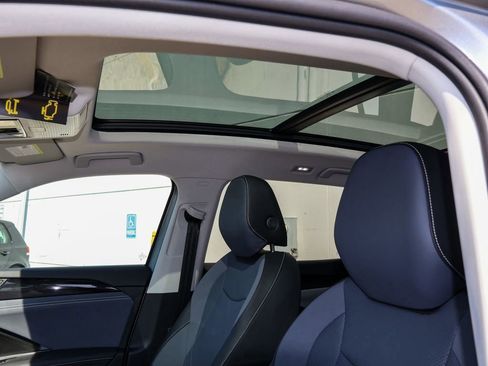 New 2026 Volkswagen Tiguan SE AWD/4WD image 13