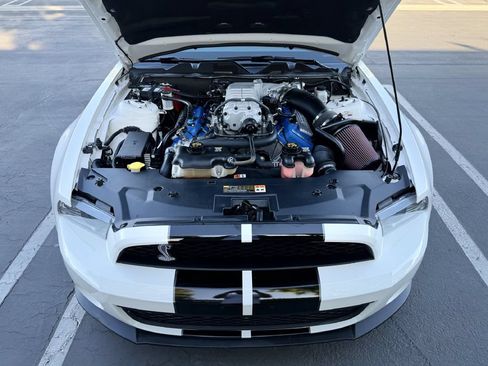 Used 2011 Ford Mustang Shelby GT500 w/ Electronics Pkg RWD image 27