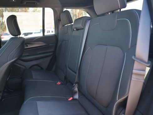 New 2025 Jeep Grand Cherokee Laredo w/ MOPAR Finishing Package image 38