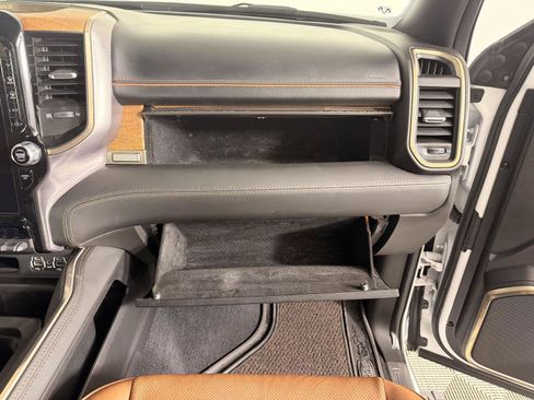 Used 2020 RAM 2500 Limited AWD/4WD image 25