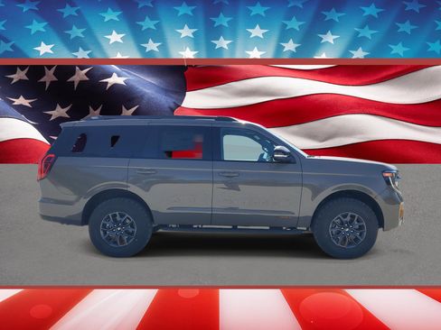 New 2026 Ford Expedition Tremor AWD/4WD image 1