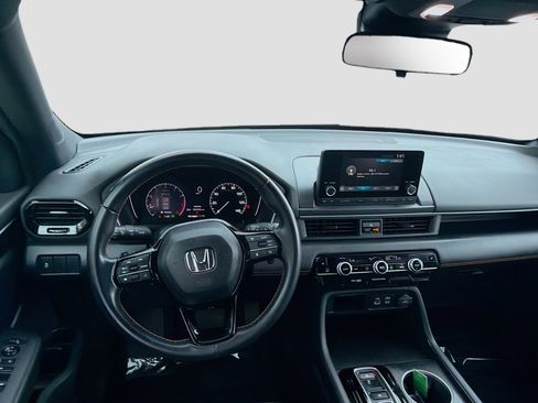 Certified 2024 Honda Pilot Sport image 20