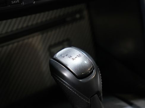 Used 2012 Nissan GT-R Premium image 41