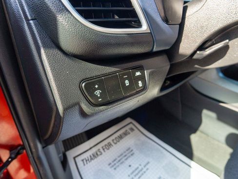 Used 2021 Kia Seltos S AWD/4WD image 17