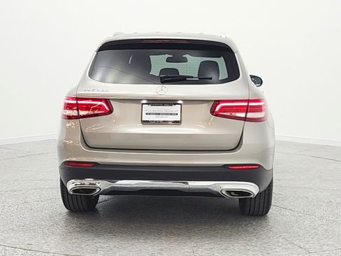 Used 2019 Mercedes-Benz GLC 300 image 6