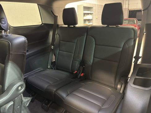 Used 2018 GMC Acadia SLT image 30