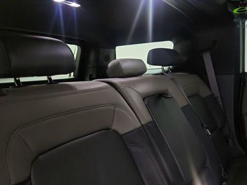 Used 2025 GMC Hummer EV 3X w/ LPO, Illumination Package AWD/4WD image 28