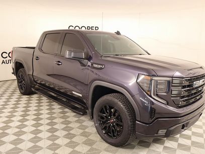 Used 2024 GMC Sierra 1500 Elevation w/ LPO, Elevation Black Package