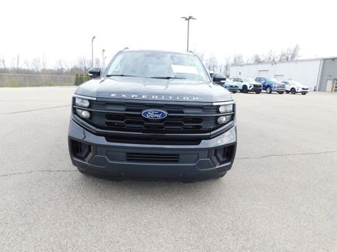 New 2026 Ford Expedition Max Active image 8