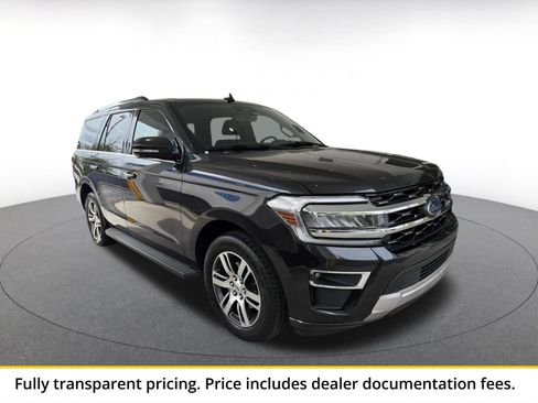 Used 2024 Ford Expedition Limited RWD image 1