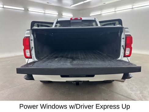 Used 2018 Chevrolet Silverado 1500 High Country AWD/4WD image 26