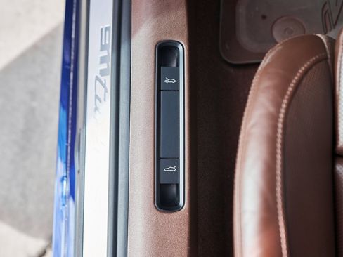 Used 2022 Porsche 911 Turbo S image 35