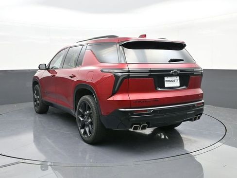 Used 2024 Chevrolet Traverse RS w/ LPO, Floor Liner Package AWD/4WD image 8