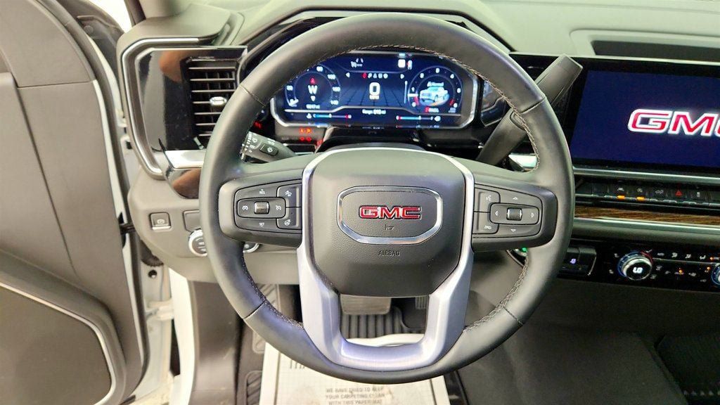 Used 2023 GMC Sierra 1500 SLE RWD image 12