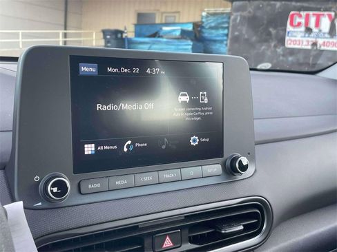 Certified 2023 Hyundai Kona SE w/ Cargo Package image 25