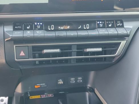 Used 2025 Toyota Camry XSE w/ Premium Plus Package FWD image 16