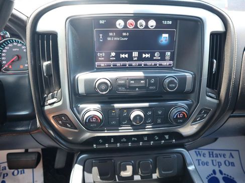 Used 2019 Chevrolet Silverado 2500 LTZ w/ Duramax Plus Package AWD/4WD image 11