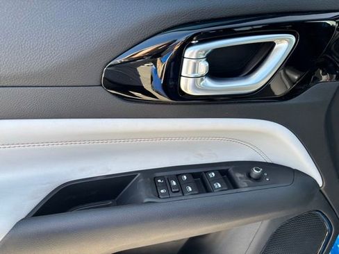 New 2026 Jeep Compass Limited AWD/4WD image 11