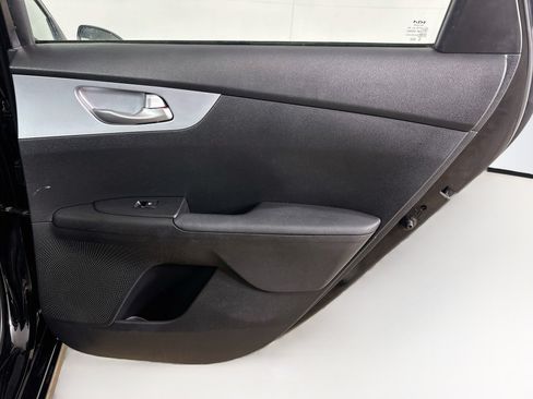 Used 2024 Kia Forte LXS FWD image 28