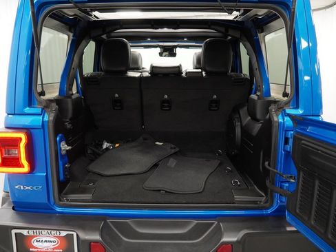 Certified 2024 Jeep Wrangler Unlimited Sahara w/ Technology Group AWD/4WD image 48