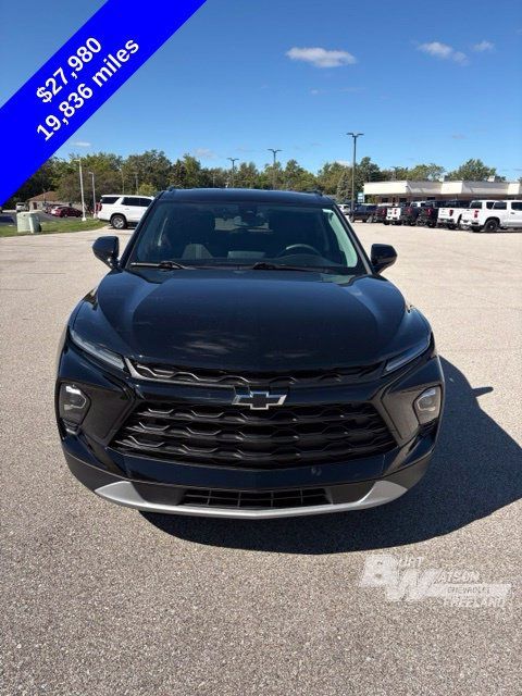 Used 2024 Chevrolet Blazer LT w/ Convenience Package AWD/4WD image 12