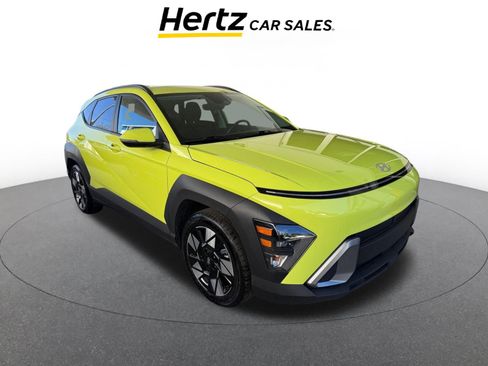 Used 2025 Hyundai Kona SEL image 1