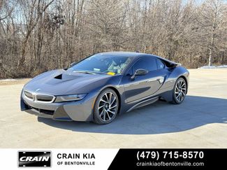 Used 2017 BMW i8 video 1