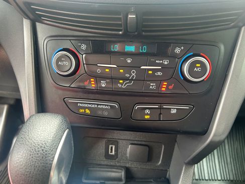 Used 2018 Ford Escape SE w/ SE Sync 3 Package image 22