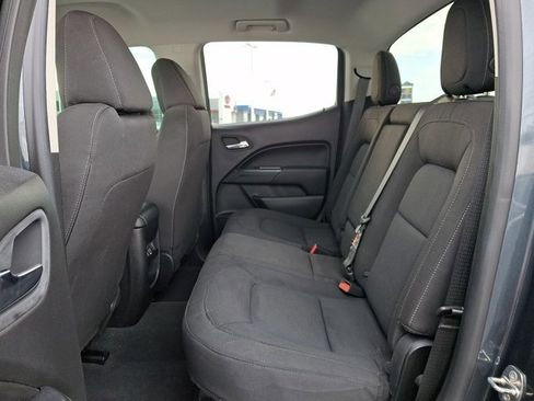 Used 2020 Chevrolet Colorado LT image 10